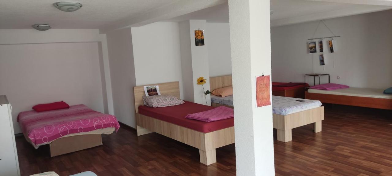 Blue Lake Hostel أوهغيد المظهر الخارجي الصورة